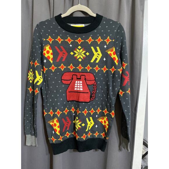 TIPSY  ELVES CHRISTMAS SWEATER SIZE SMALL. phone and Pizza Design - Picture 6 of 11